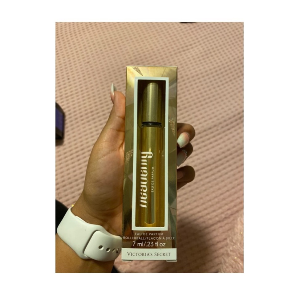 🦋 ~Victoria secret rollerball